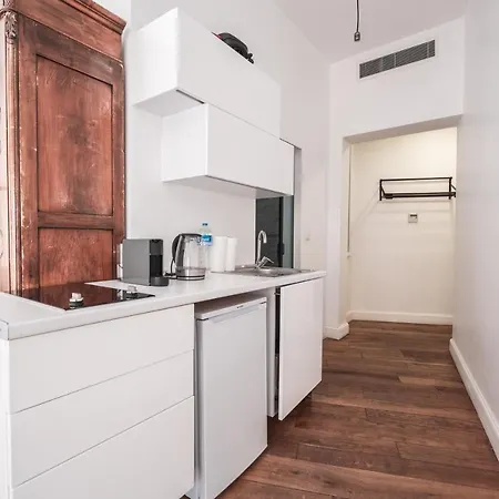 איסטמבול Homie Suites - Historical Apartment Nearby Galata Tower מראה חיצוני תמונה